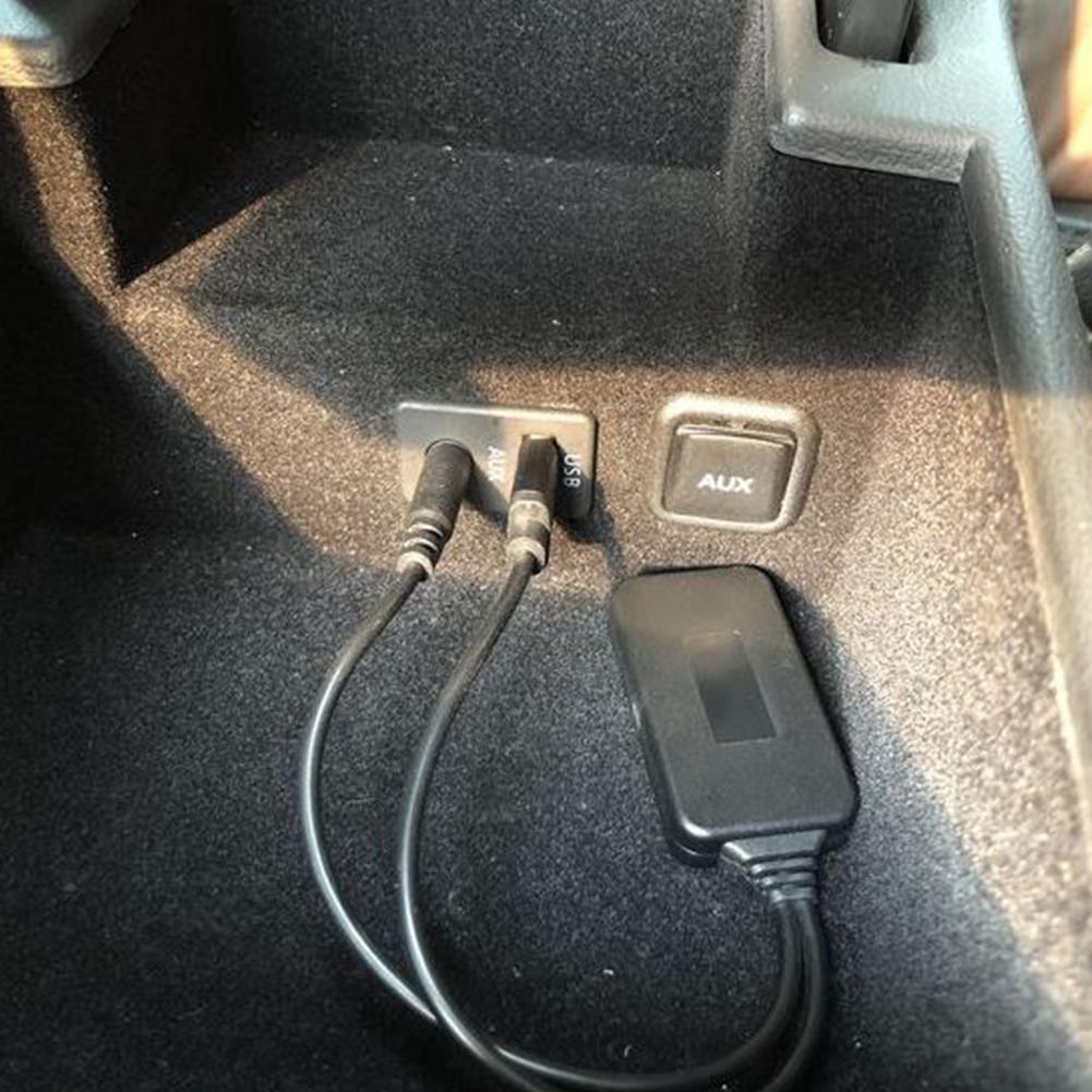 Universal Car AUX USB Bluetooth Music Adapter with Microphone 